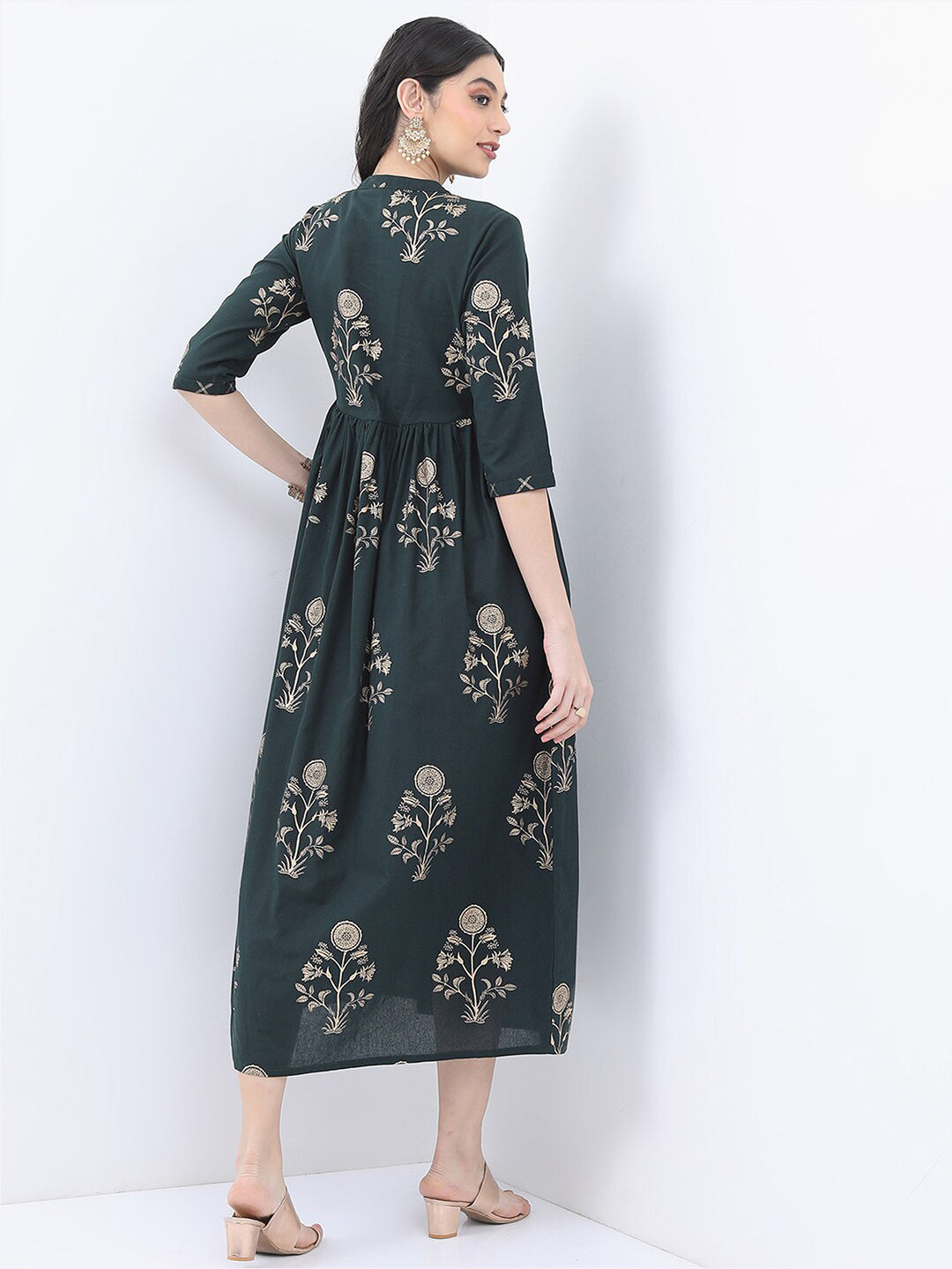 Vishudh Green Floral Maxi Dress