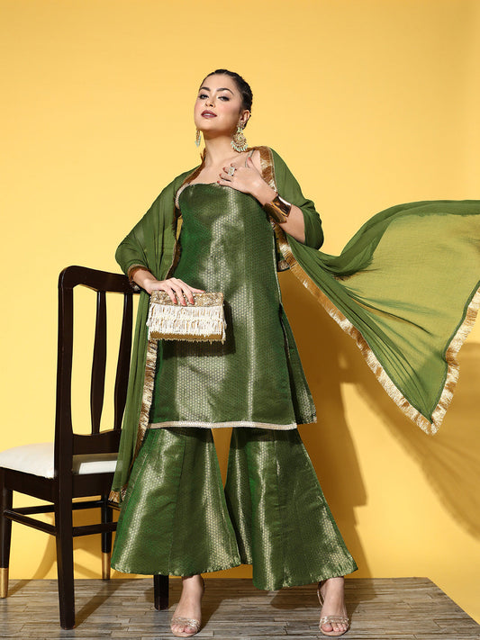 Varanga Women Geometric Silk Blend Woven Metallic Kurta Set