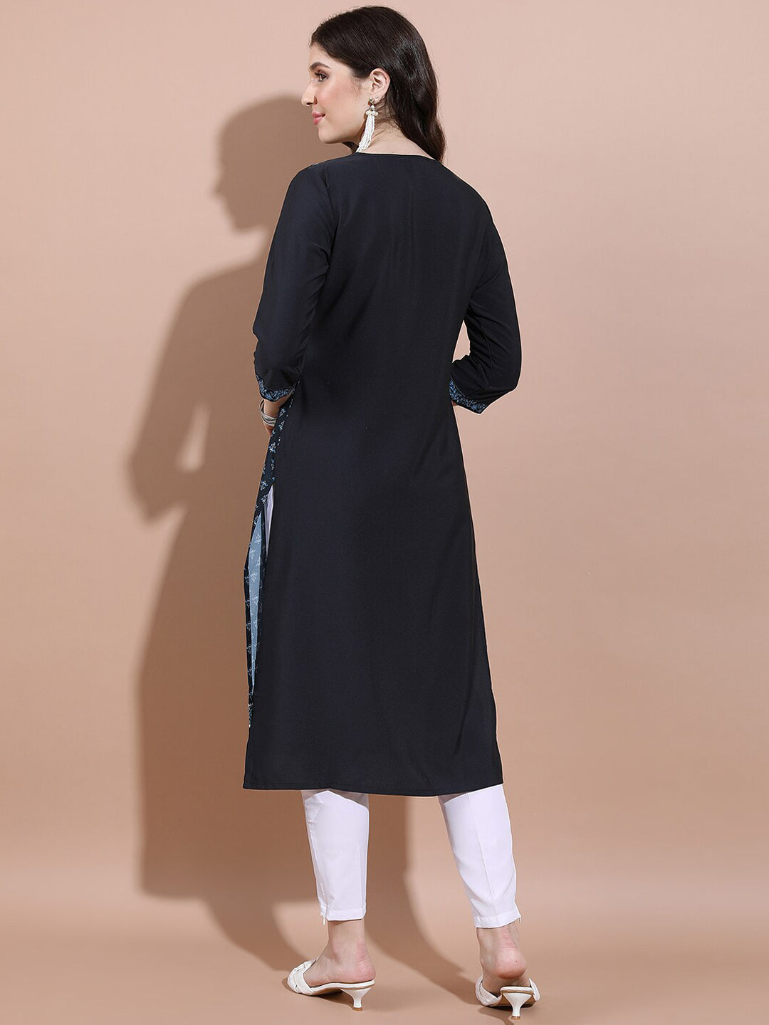 Vishudh Ethnic Motifs Printed Thread Work Kurta