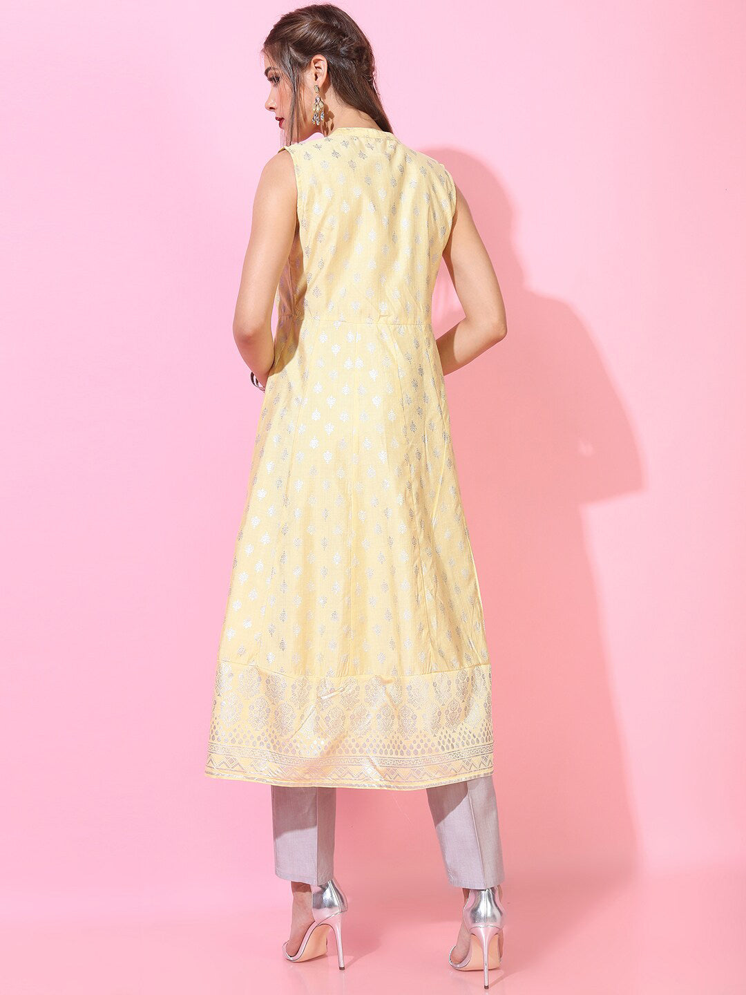 Vishudh Women Yellow & Grey Ethnic Motifs Kurta with Trouser and Jacket