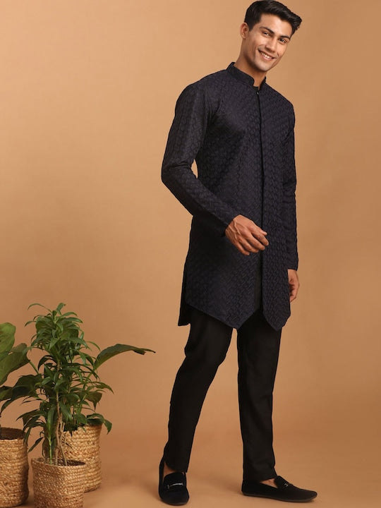 Vastramay Embroidered Mandarin Collar Thread Work Kurta With Trousers