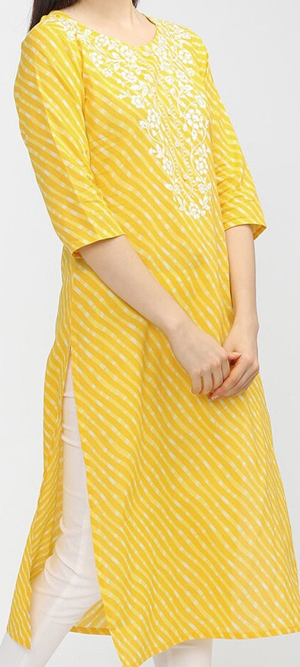 Vishudh Women Yellow Printed Kurta