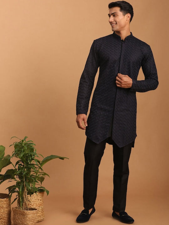 Vastramay Embroidered Mandarin Collar Thread Work Kurta With Trousers