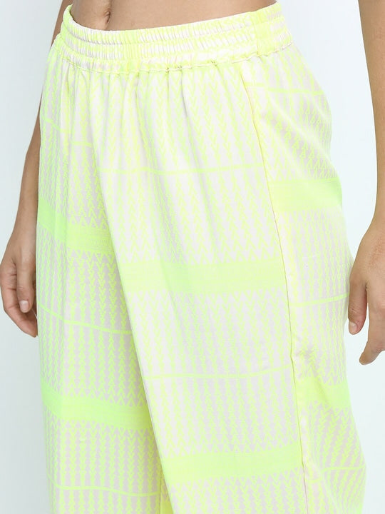 Vishudh Women Off White & Green Floral Printed Kurta with Palazzos & Dupatta