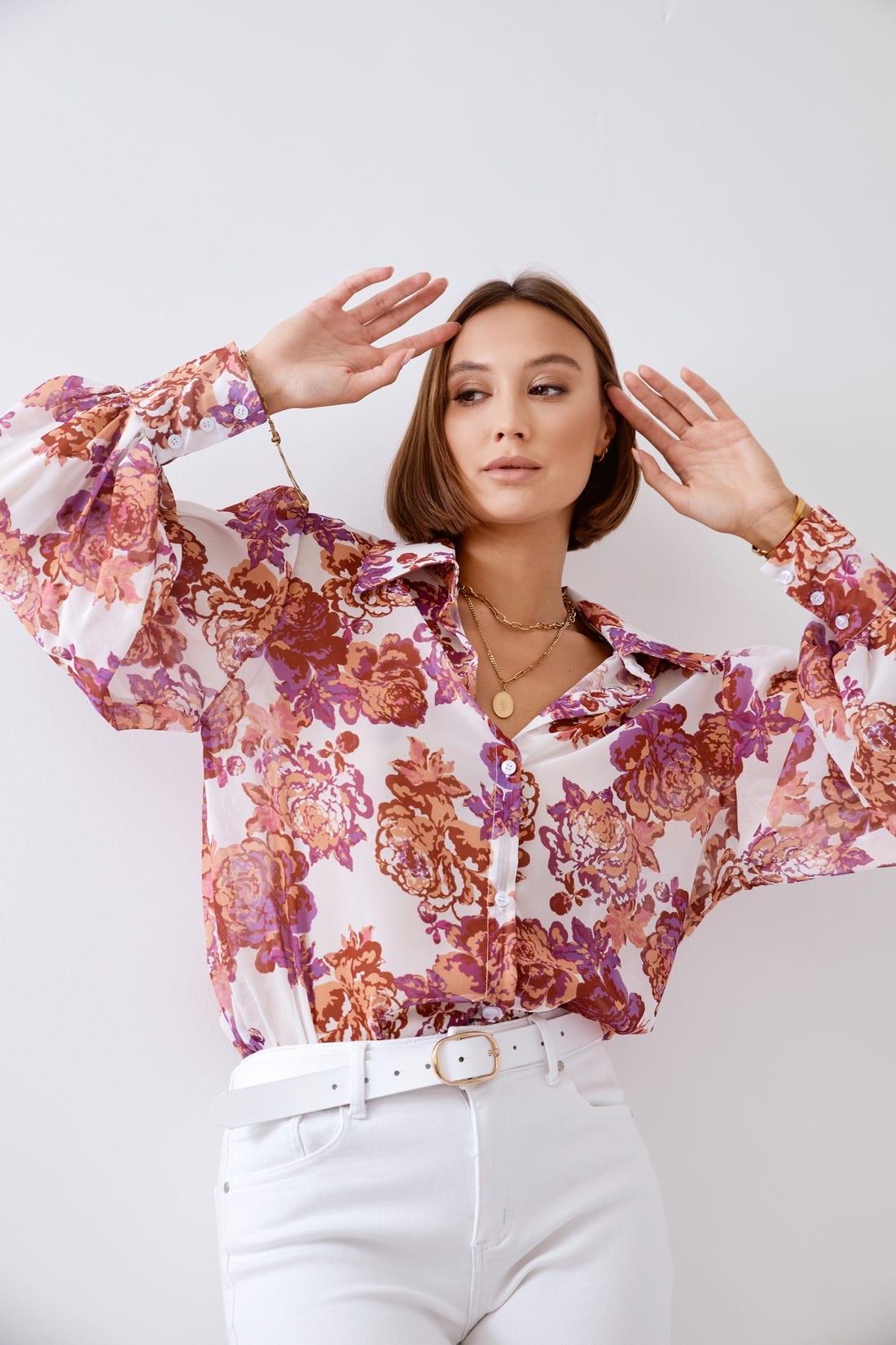 Airy, patterned women's shirt, white 1726