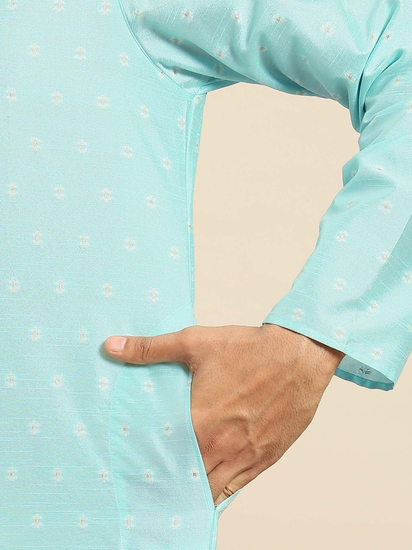 Amodh by Kisah Men Blue Kurta (Set of 2)