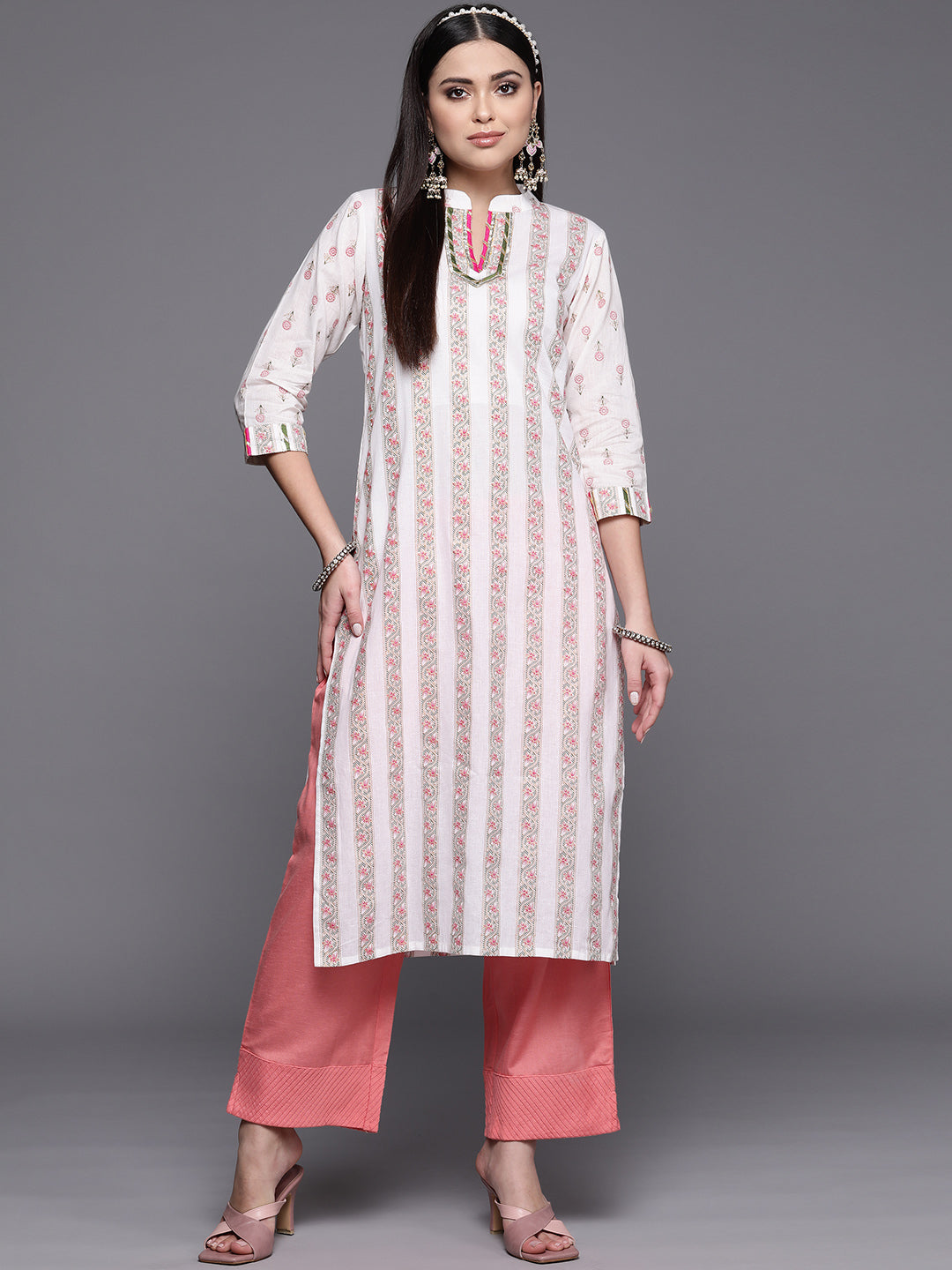 Ahalyaa Womens Off White Pure Cotton Printed Kurtas