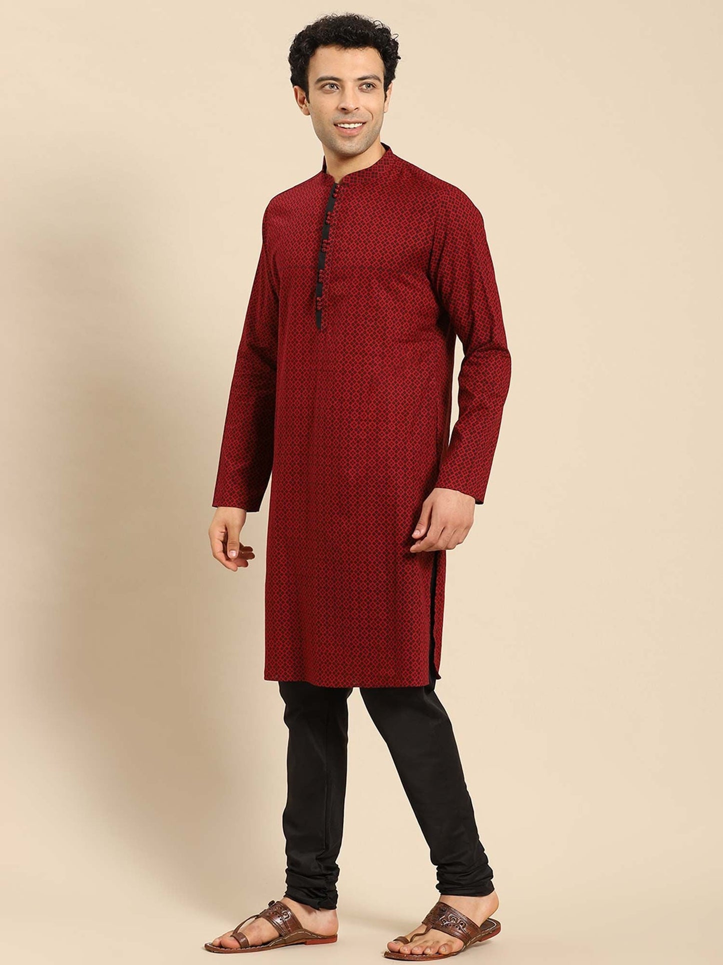 Amodh by Kisah Men Maroon Kurta (Set of 2)